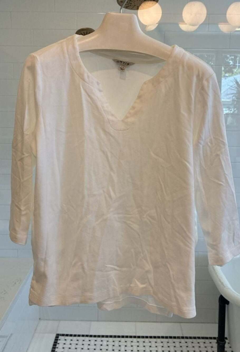 Orvis Women’s Reformation White V-Neck Tunic Large